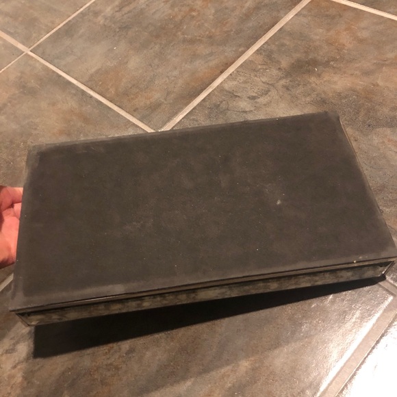 Decorative Mirrored Rectangular Tray - Picture 4 of 4